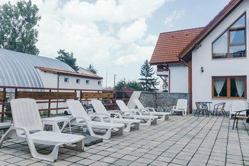 Pensiunea Green Park Braşov Extérieur photo